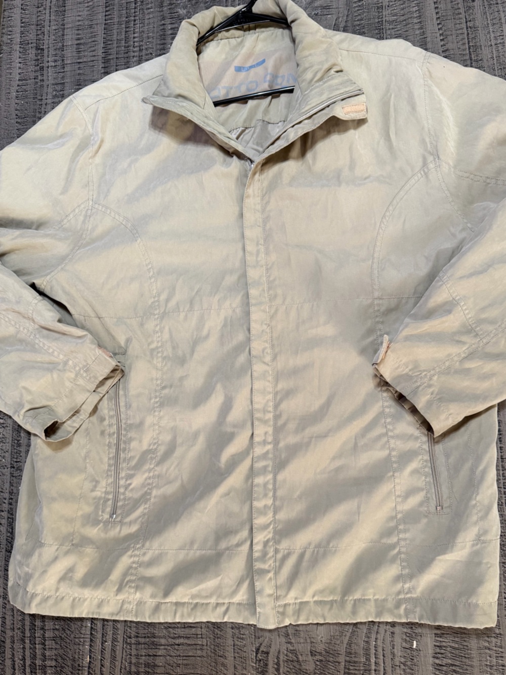 TOTTO Women’s Light Beige Jacket ( missing the zippered inside lining )